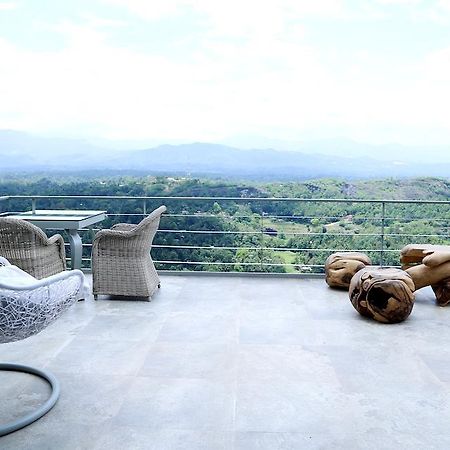 Sky Pavilion Kandy Eksteriør bilde